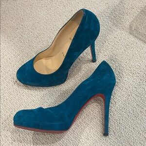 Christian Louboutin Teal new very simple 37